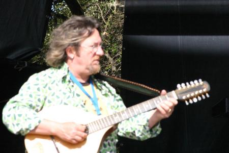 Avec son mandolocelle Batz sur mer Juillet 2007